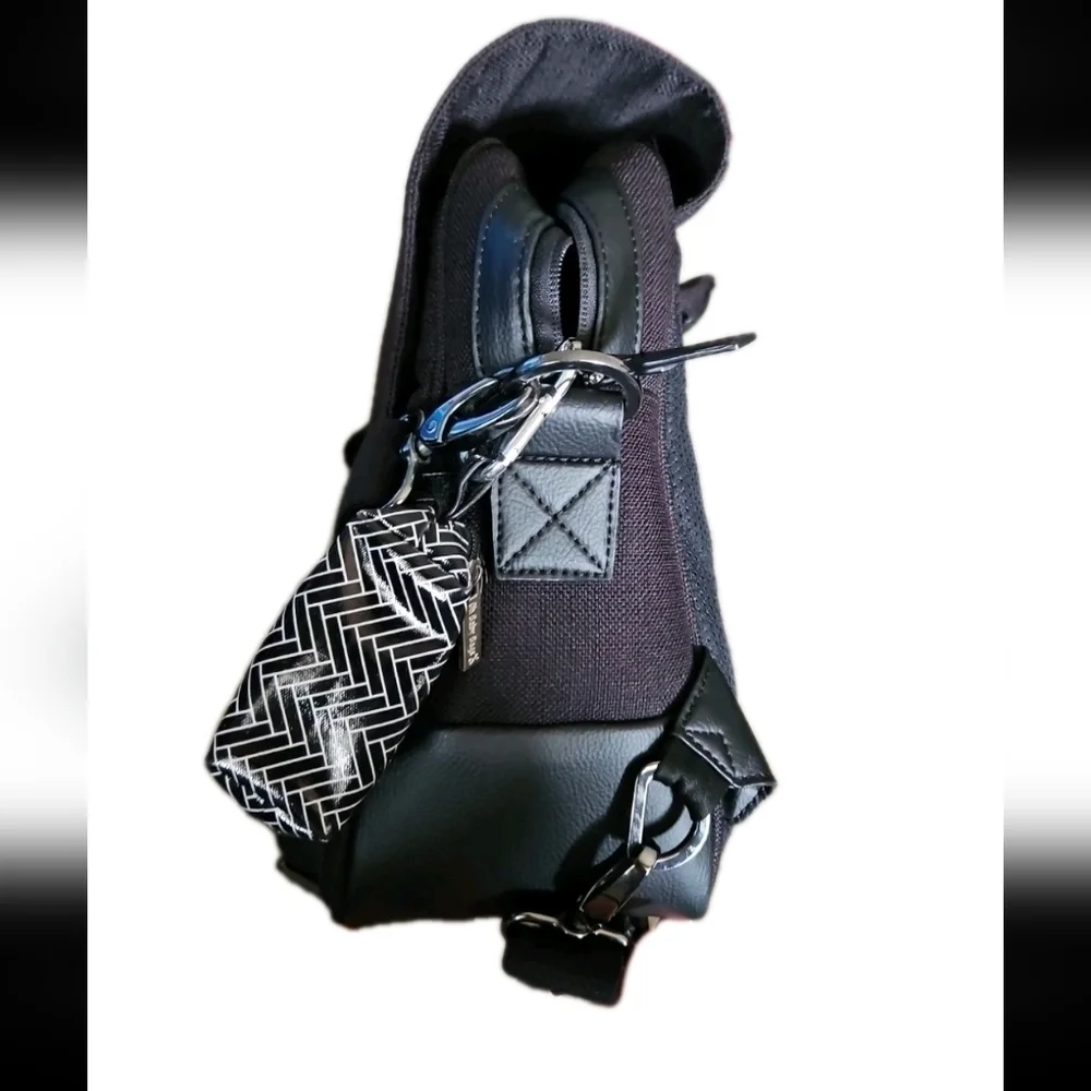Nuna Unisex Black Diaper Bag/Backpack